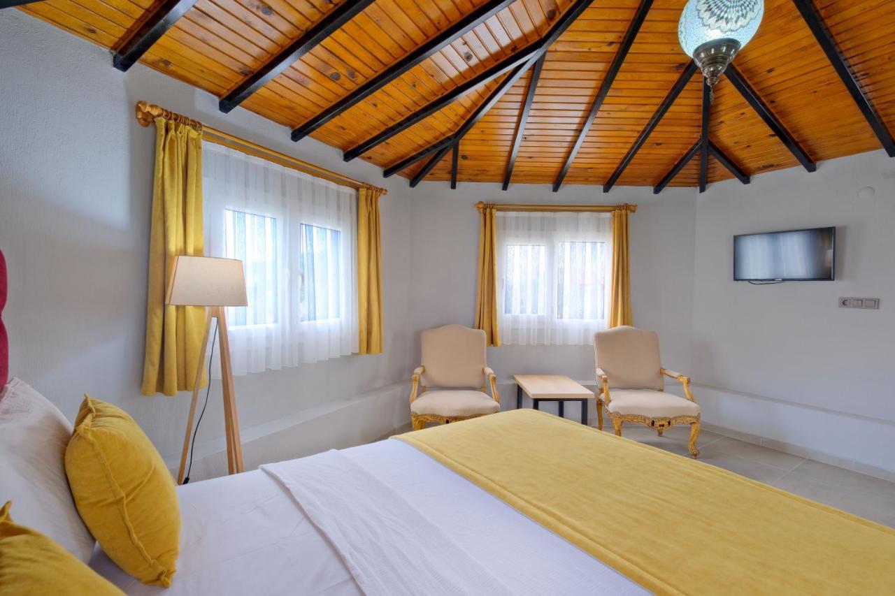 Gold Lion Apart Hotel Ölüdeniz Exterior foto